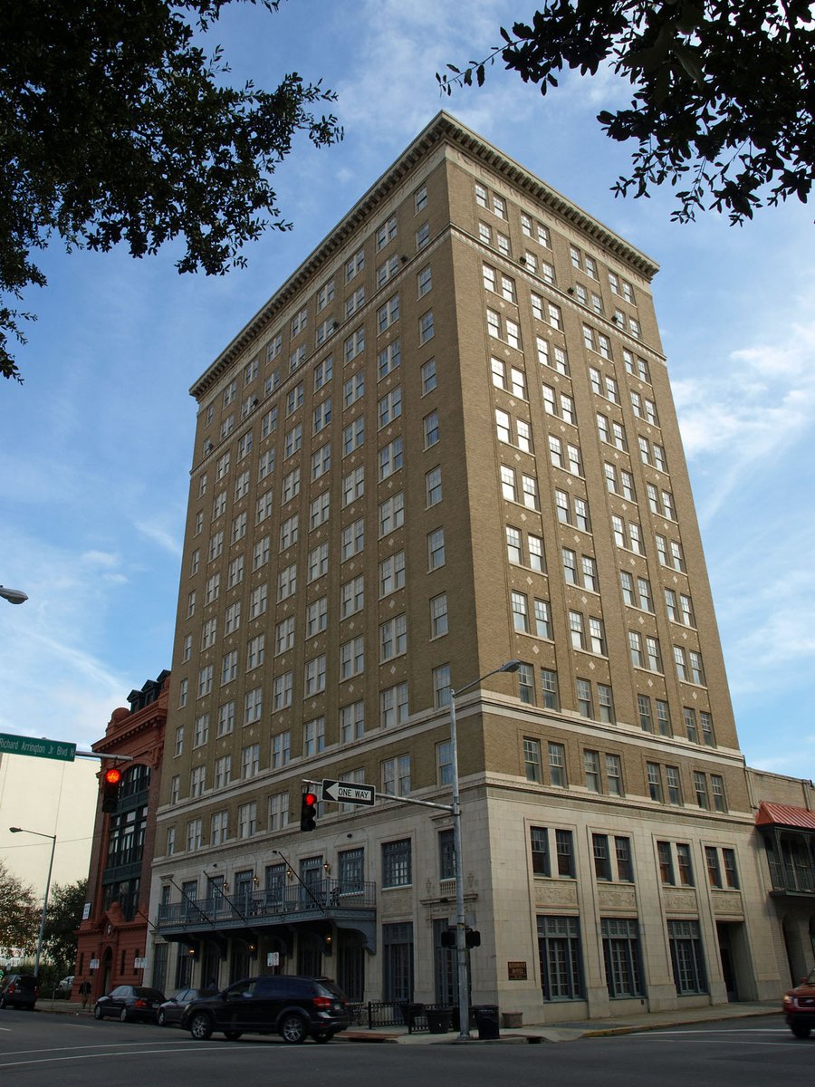 Redmont Hotel in Birmingham, the tower, the light stone base, and the ground-floor doors