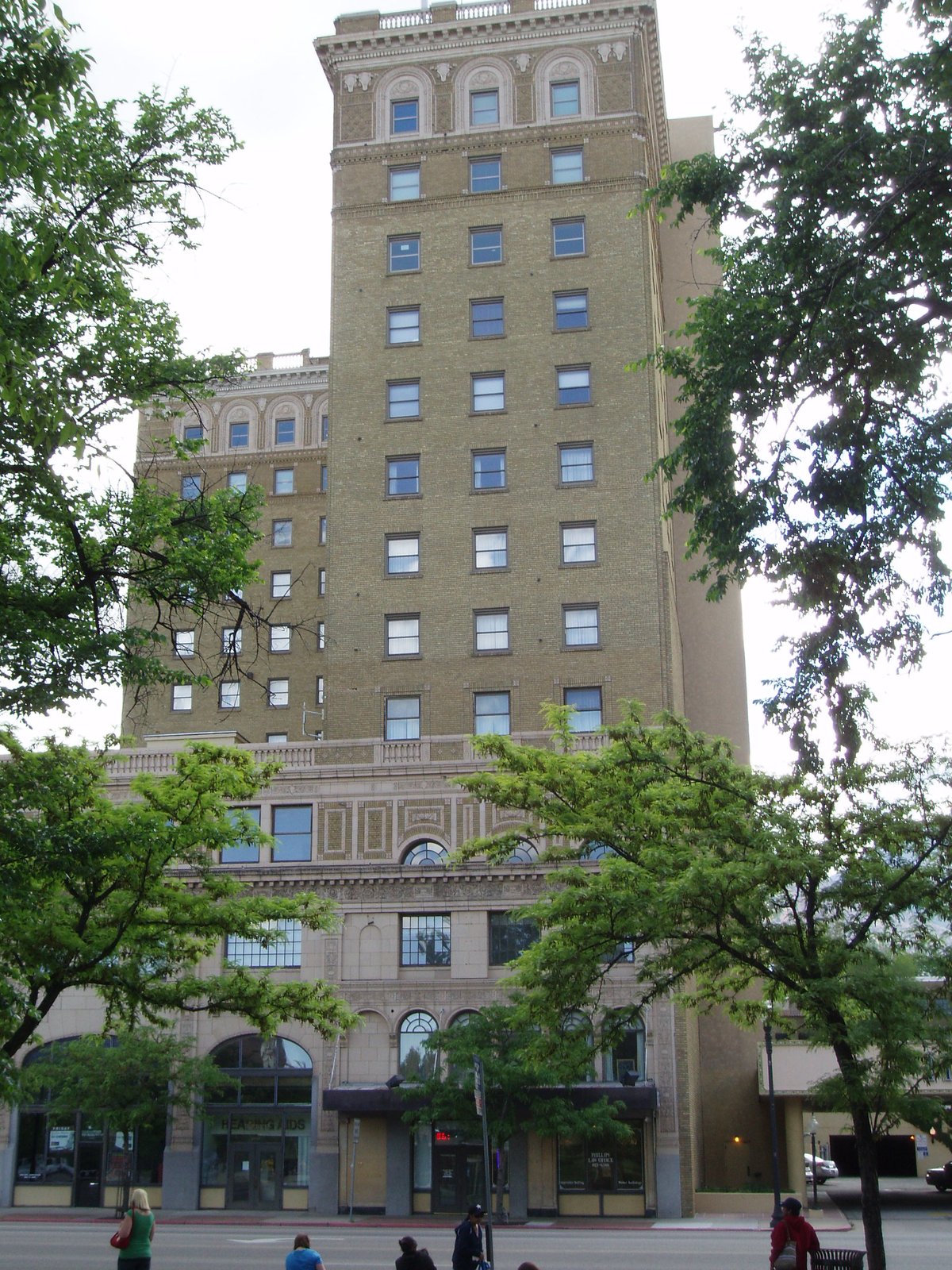 Ben Lomond Hotel in Ogden, Utah, west view