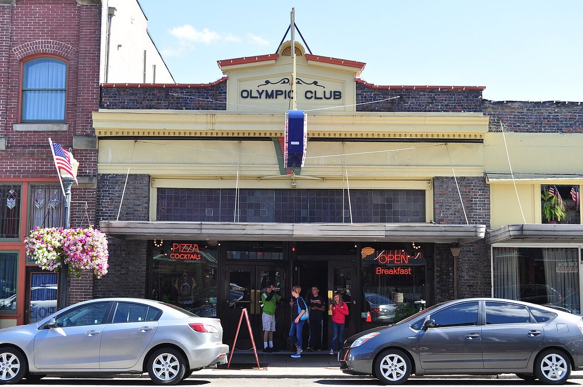 Olympic Club Hotel in Centralia, Washington